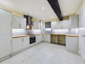 Kitchen- click for photo gallery